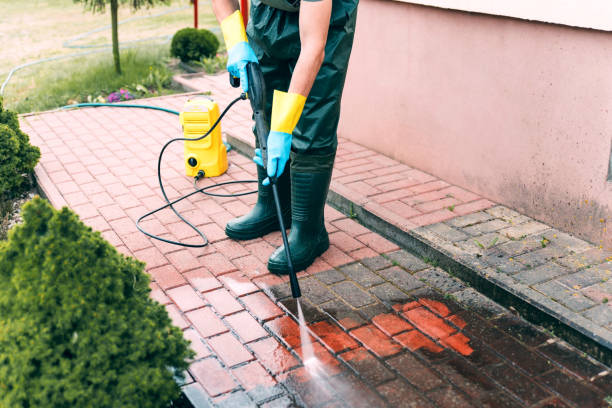 Best Parking Lot and Garage Cleaning  in Little Falls, MN